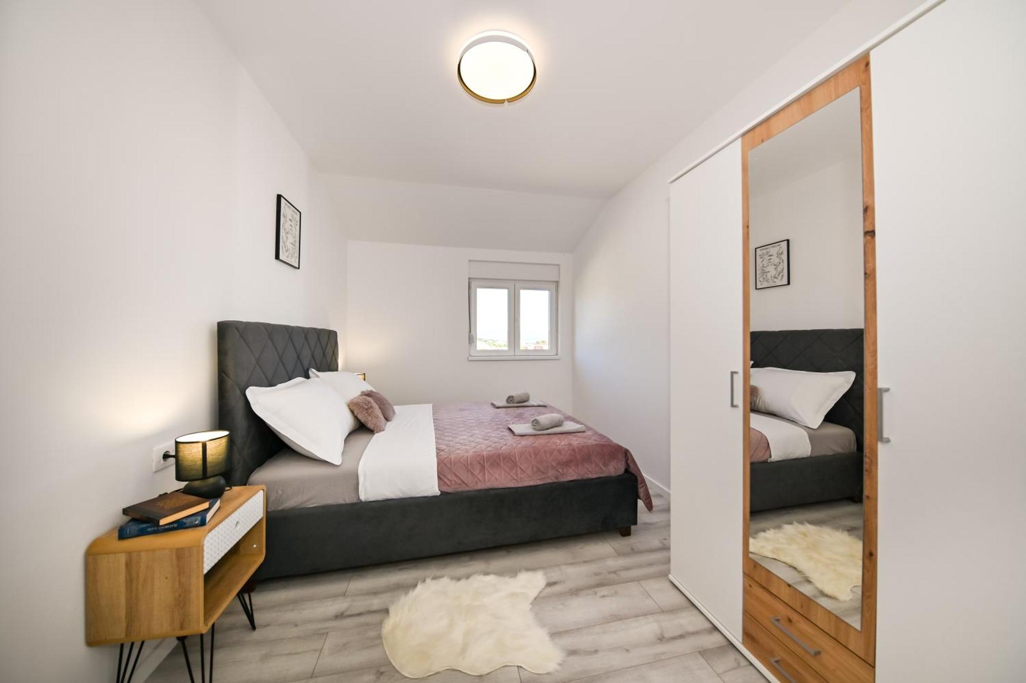 פוסדריה Veliki Apartman Petra מראה חיצוני תמונה