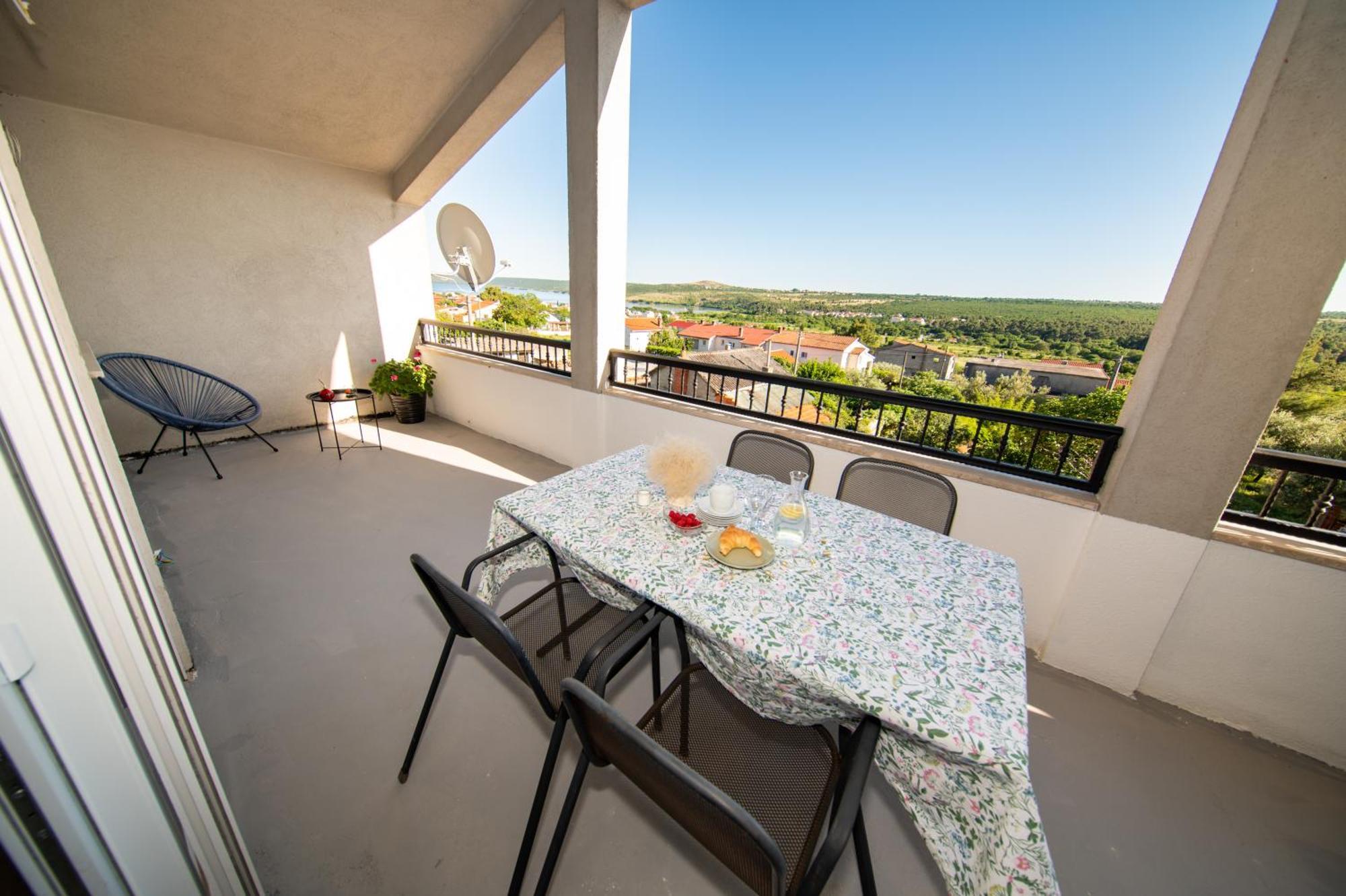 פוסדריה Veliki Apartman Petra מראה חיצוני תמונה