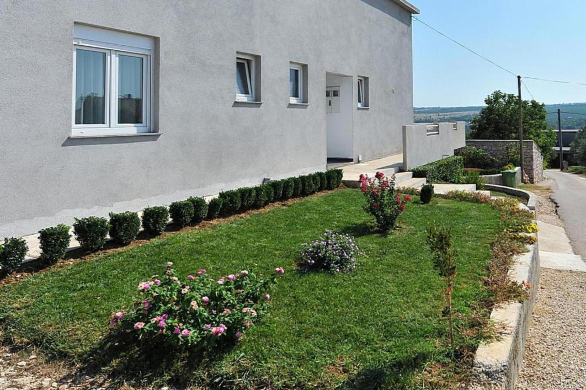 פוסדריה Veliki Apartman Petra מראה חיצוני תמונה